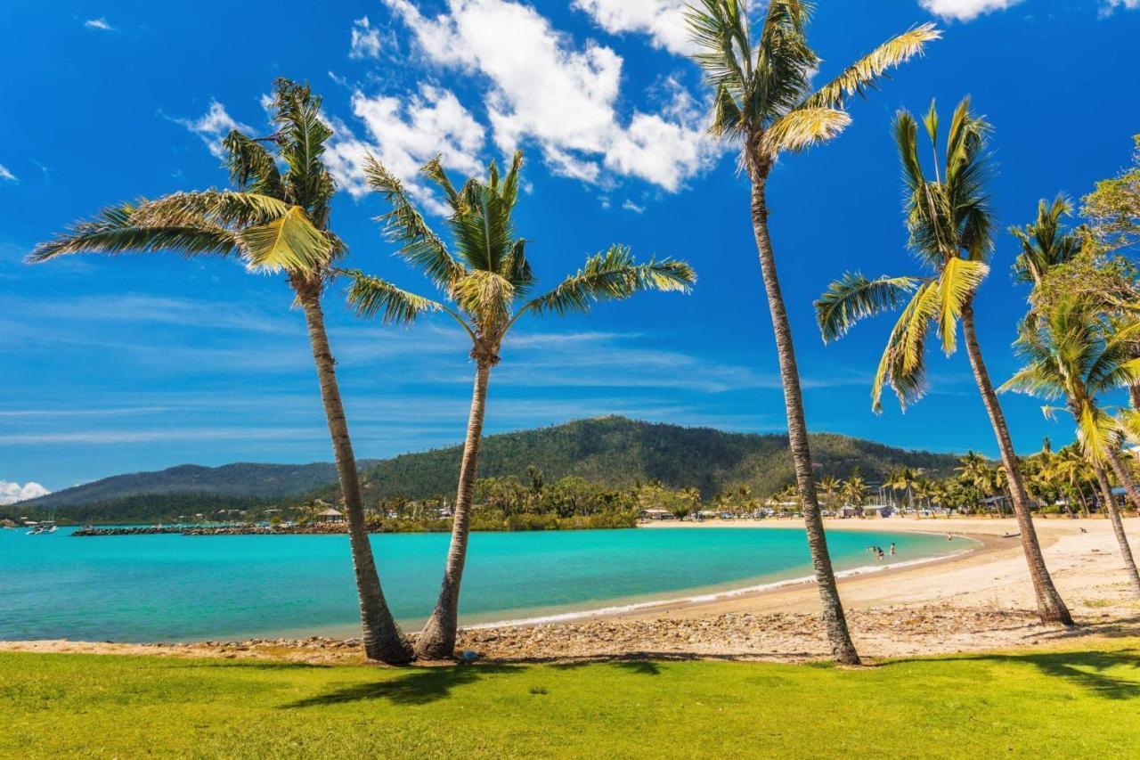 Mandalay Escape, Seclusion & Serenity With A Pool Airlie Beach Extérieur photo