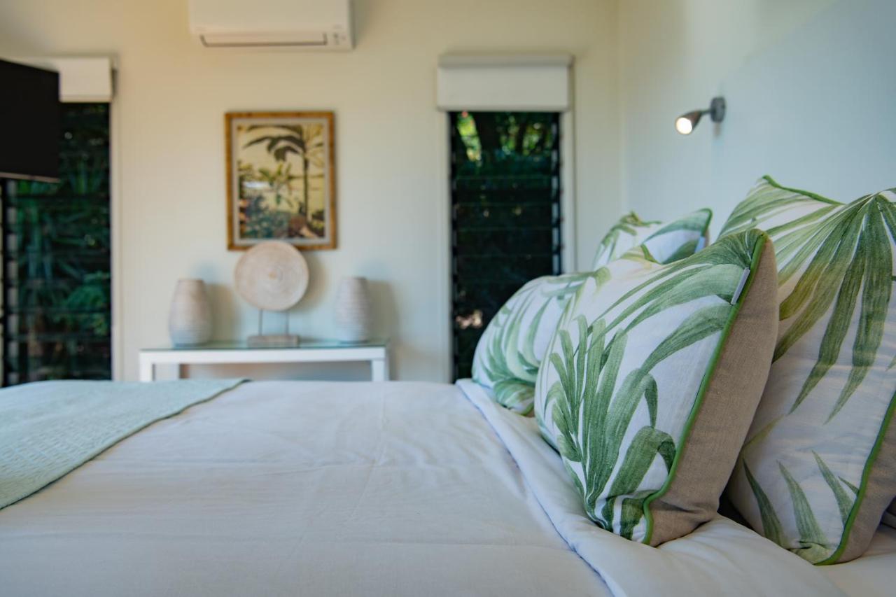 Mandalay Escape, Seclusion & Serenity With A Pool Airlie Beach Extérieur photo