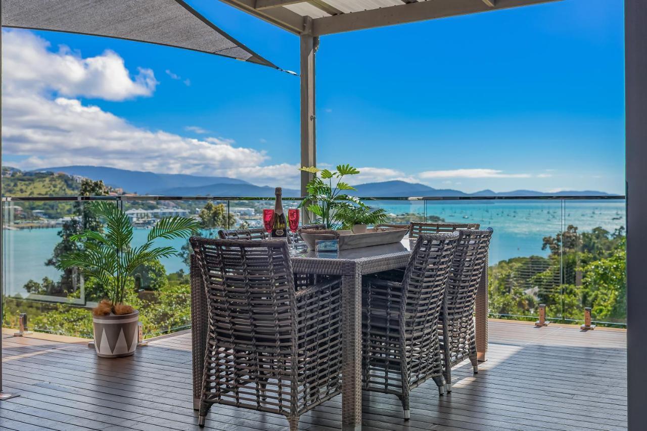 Mandalay Escape, Seclusion & Serenity With A Pool Airlie Beach Extérieur photo