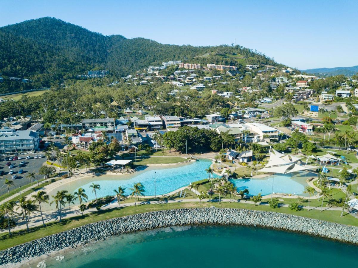 Mandalay Escape, Seclusion & Serenity With A Pool Airlie Beach Extérieur photo