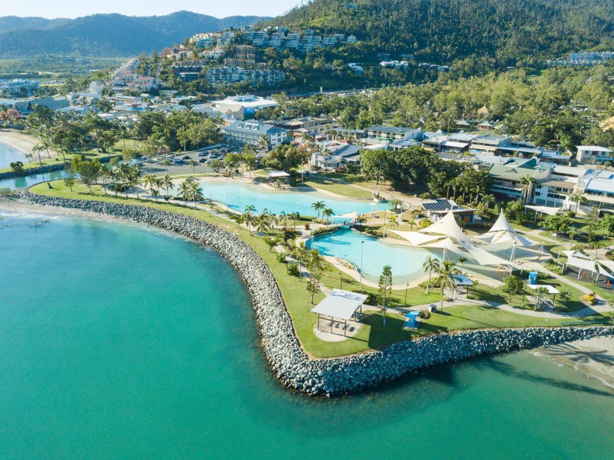 Mandalay Escape, Seclusion & Serenity With A Pool Airlie Beach Extérieur photo